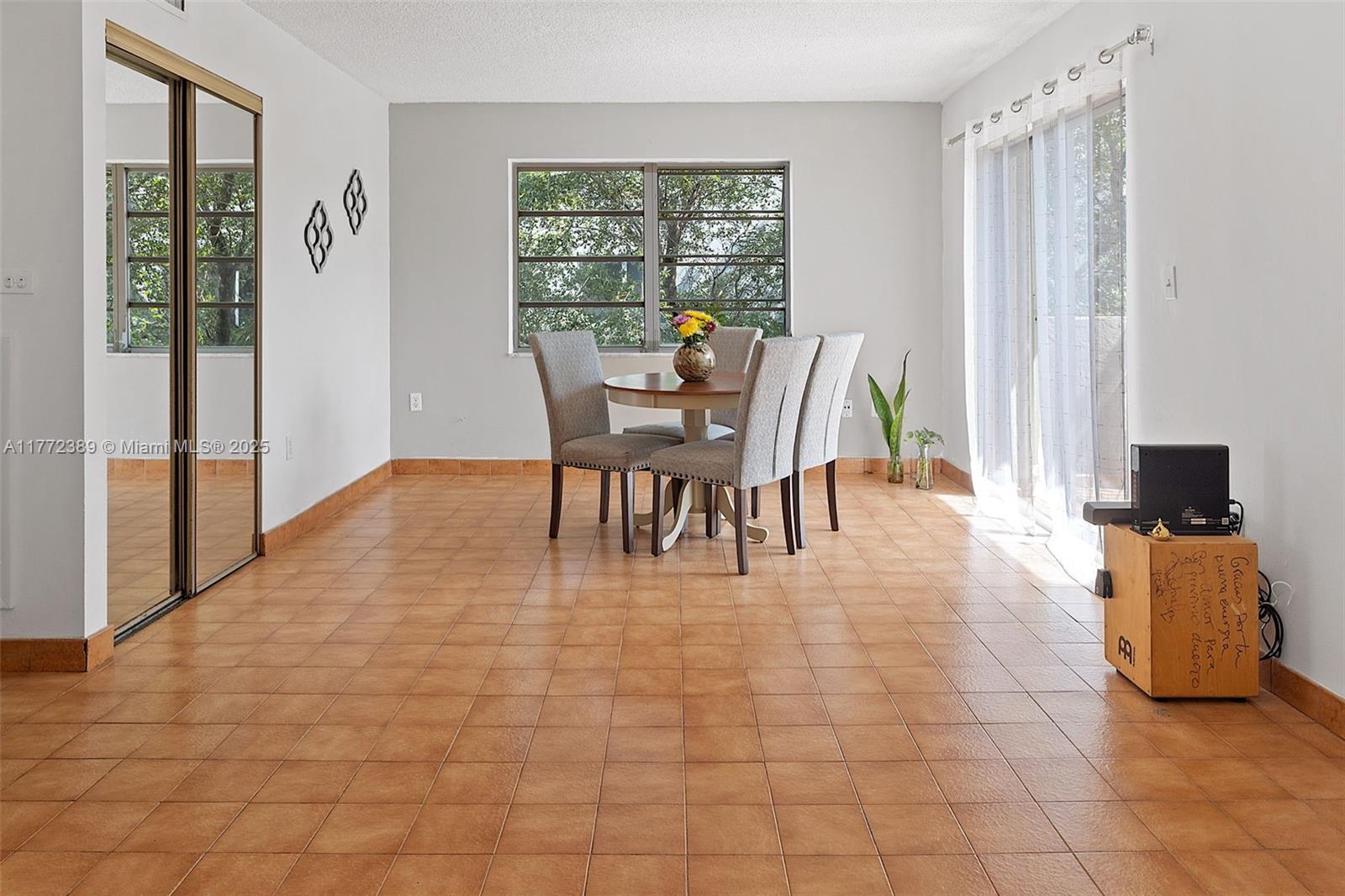 MIRADOR PLAZA CONDO - Residential
