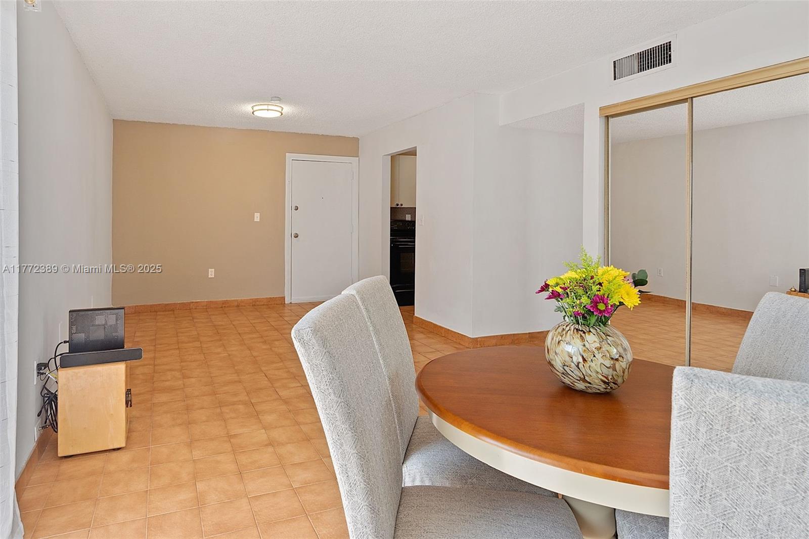 MIRADOR PLAZA CONDO - Residential