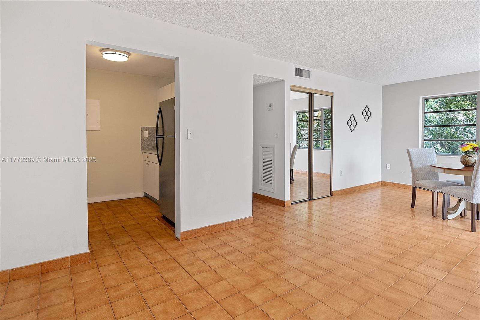 MIRADOR PLAZA CONDO - Residential