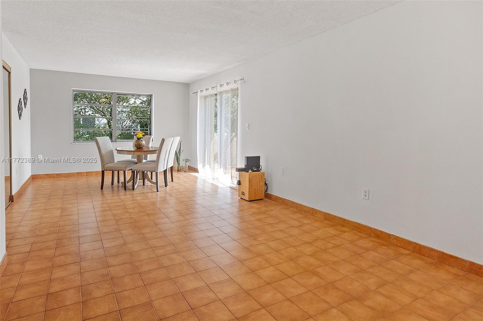 MIRADOR PLAZA CONDO - Residential