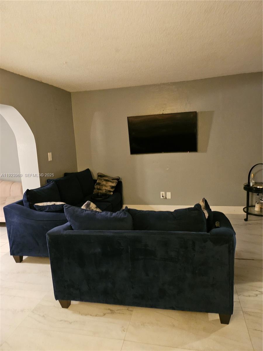 SHAKER VILLAGE PHASE 1 - Residential