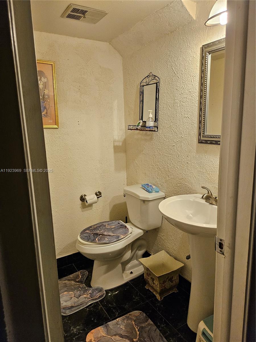 SHAKER VILLAGE PHASE 1 - Residential