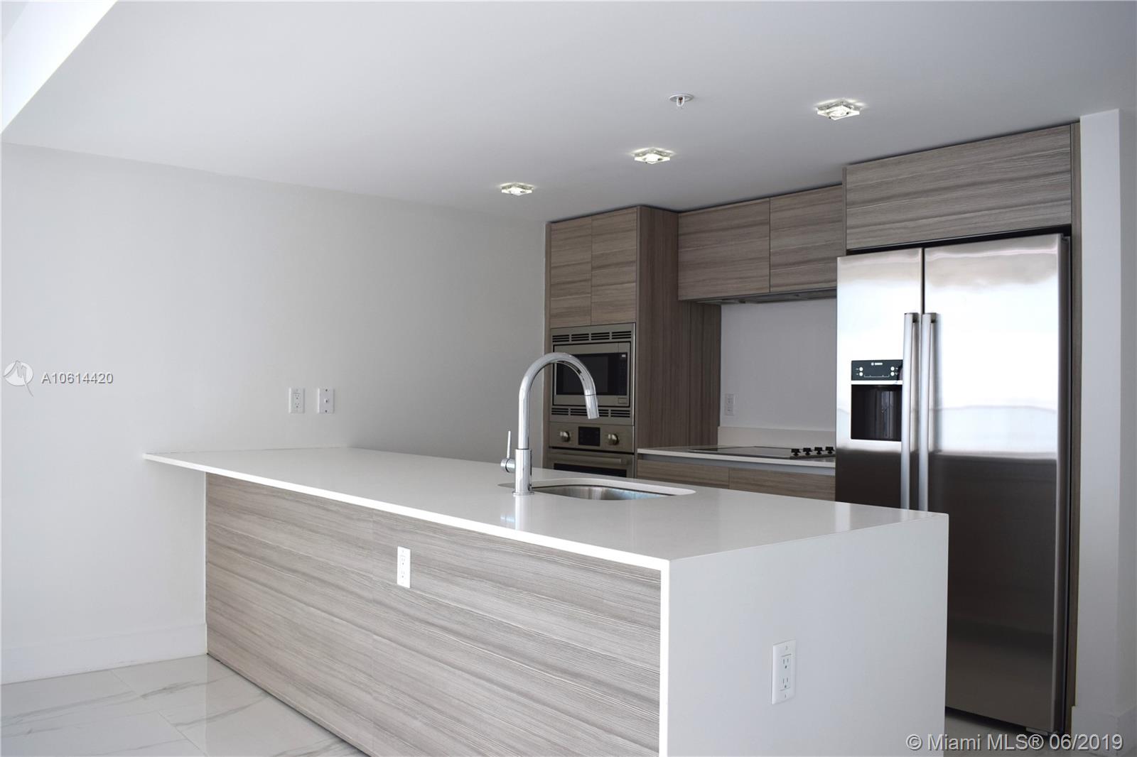 PELORO - Residential Lease