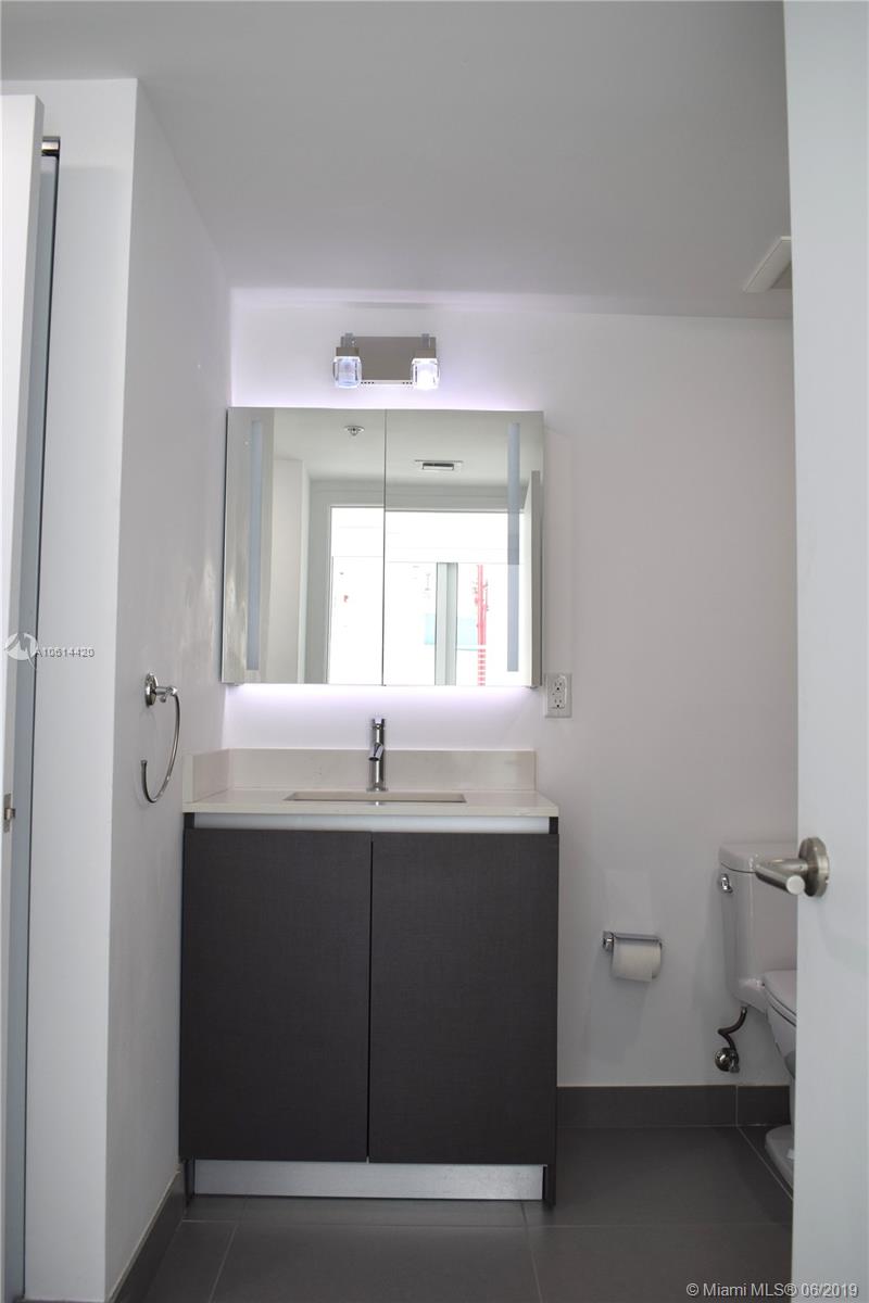 PELORO - Residential Lease