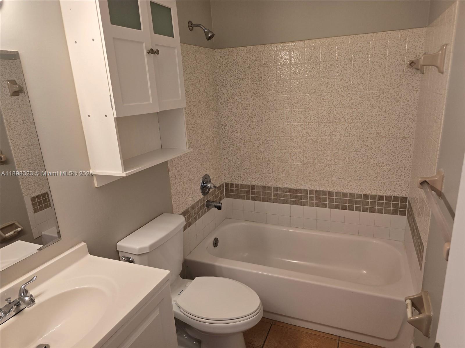 FISHERMANS COVE - Residential