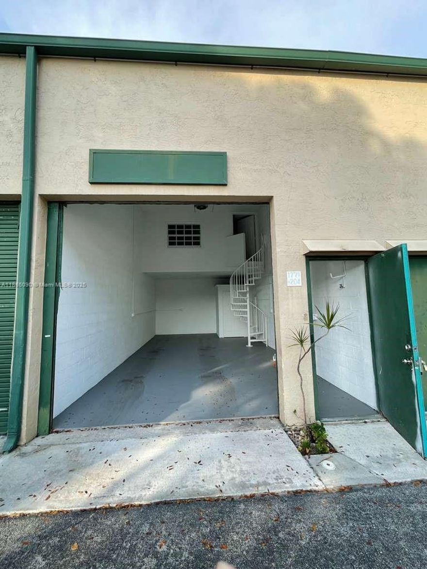 This unit has a Mezzanine with A/C perfect for an office and warehouse space for storage on the ground floor. Total square footage is aprx 622.50. 195 sq ft of office space on the Mezzanine & warehouse space is aprx 427.50 with 17 ft clearance from the groung to the ceiling. Also warehouse next door Ste 205 with the same characterisitcs as Ste 204 is available they can be sold together.