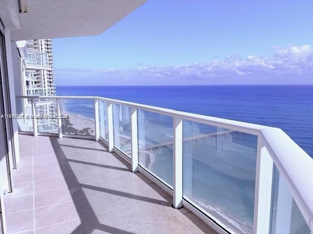 OCEANIA II CONDO - Residential Lease