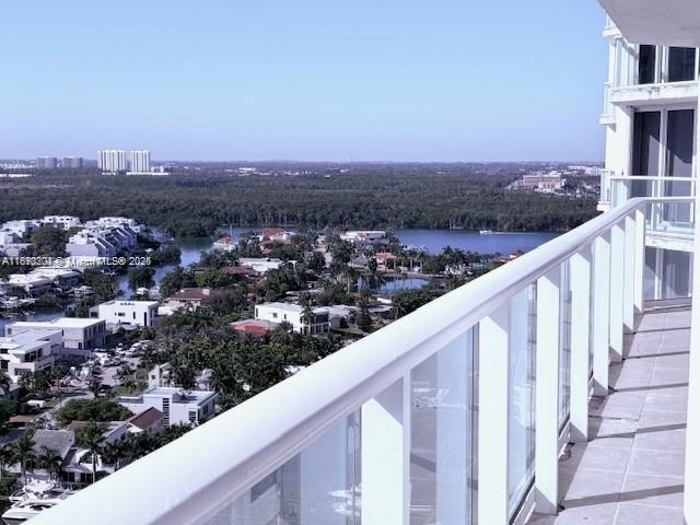 OCEANIA II CONDO - Residential Lease