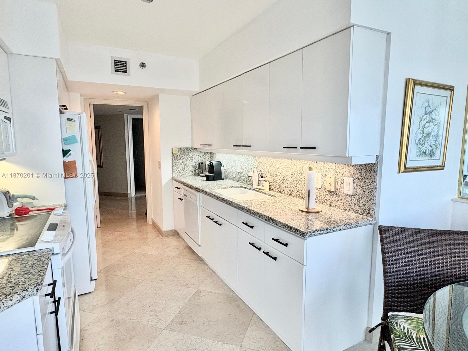 OCEANIA II CONDO - Residential Lease