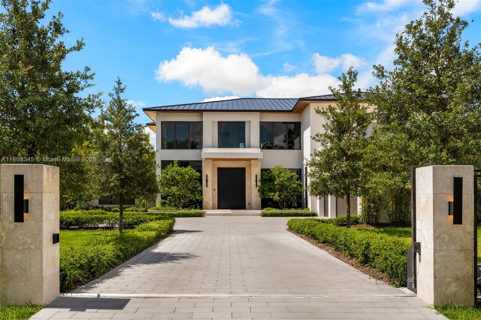 COLLINS ESTATES - Residential