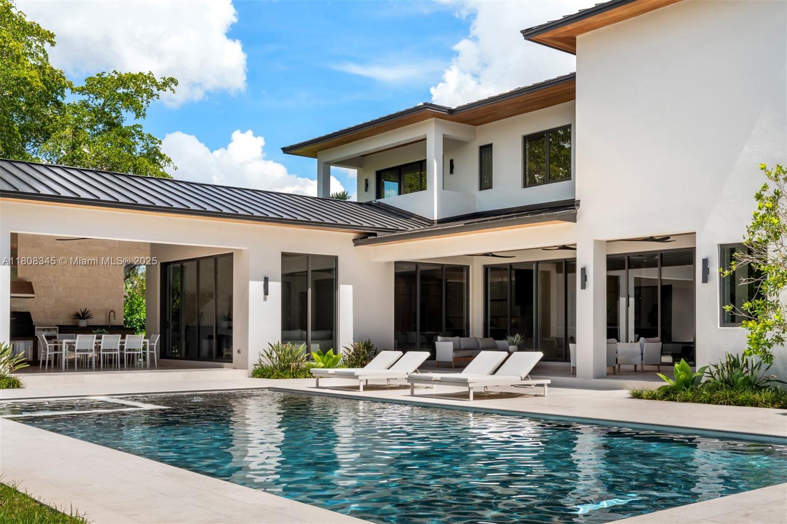 COLLINS ESTATES - Residential