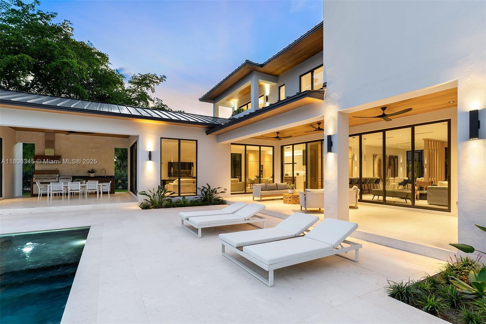 COLLINS ESTATES - Residential