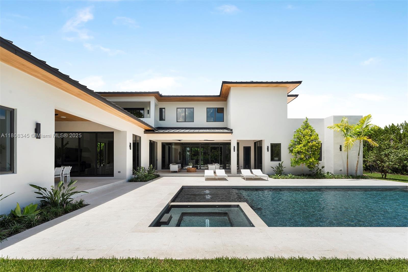 COLLINS ESTATES - Residential