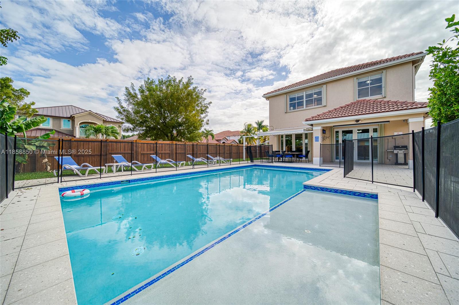 KENDALLAND - Residential Lease