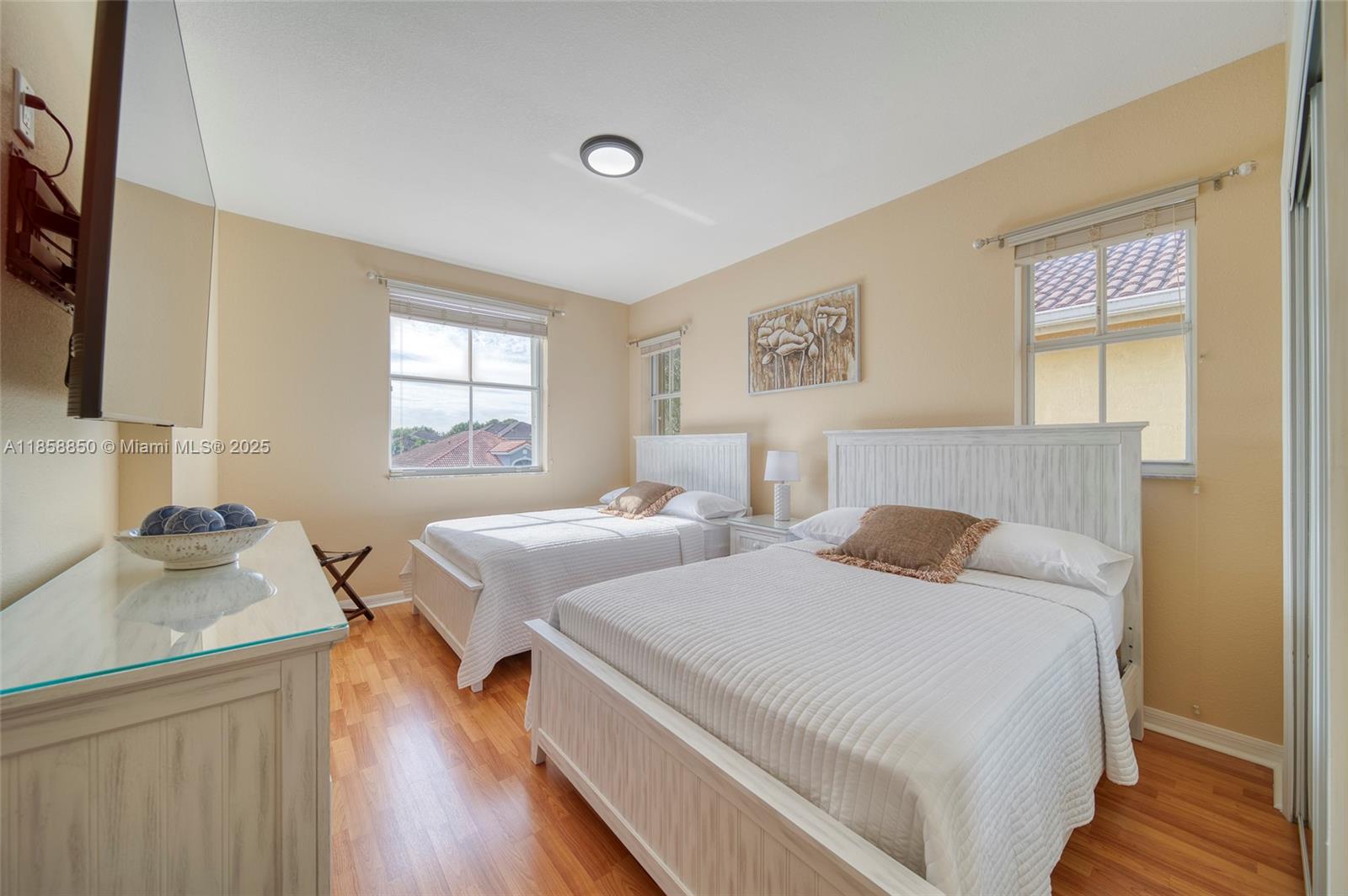 KENDALLAND - Residential Lease