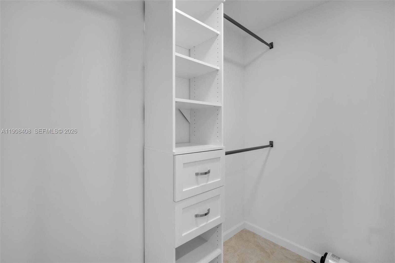 LAS OLAS RIVER HOUSE COND - Residential