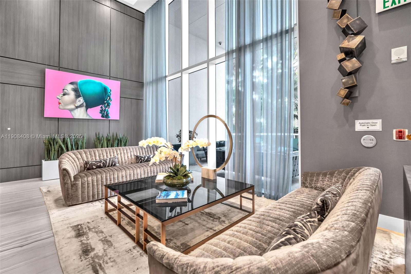 LAS OLAS RIVER HOUSE COND - Residential