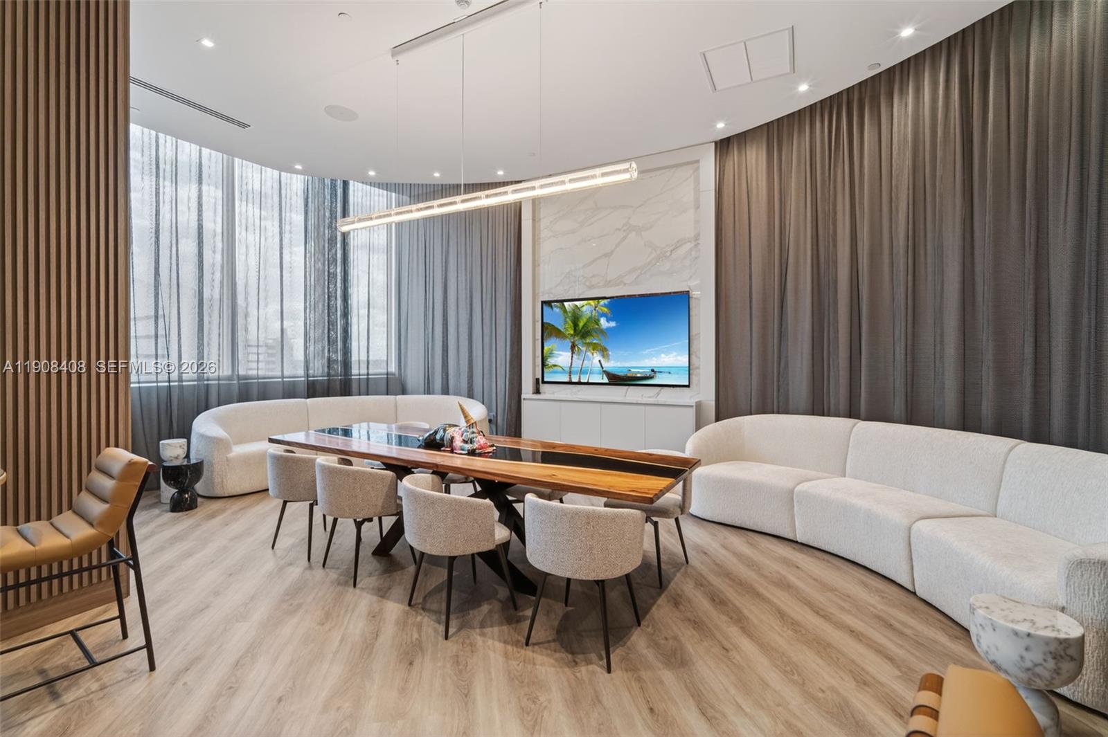 LAS OLAS RIVER HOUSE COND - Residential