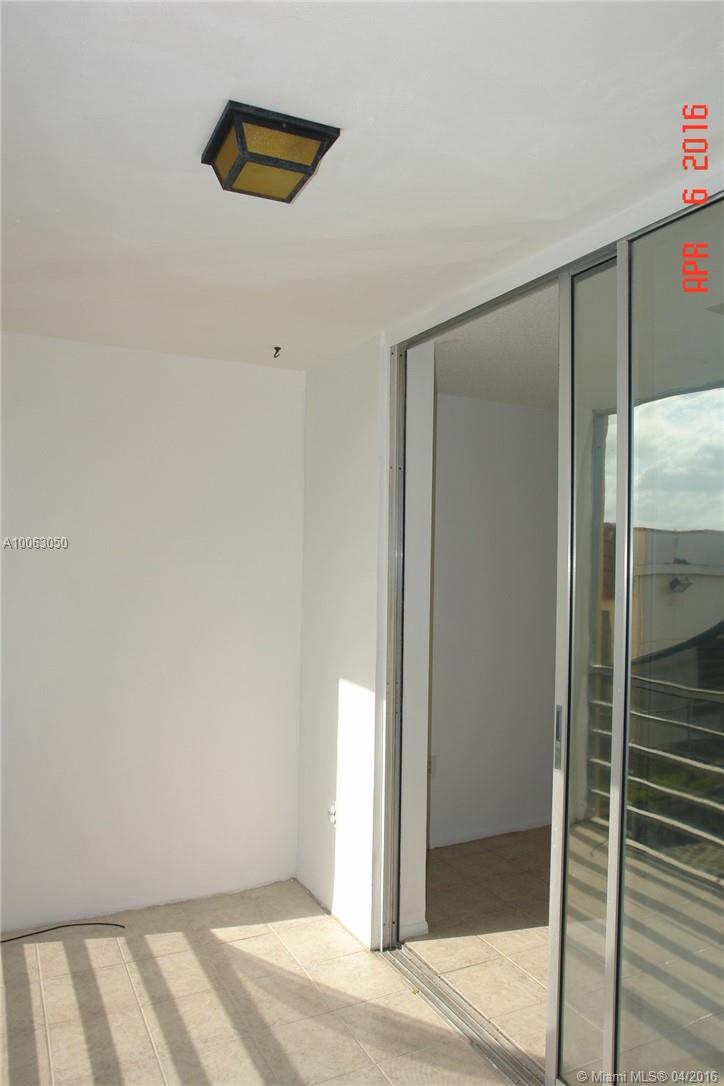 Sunrise Lakes 48 Condo - Residential Lease