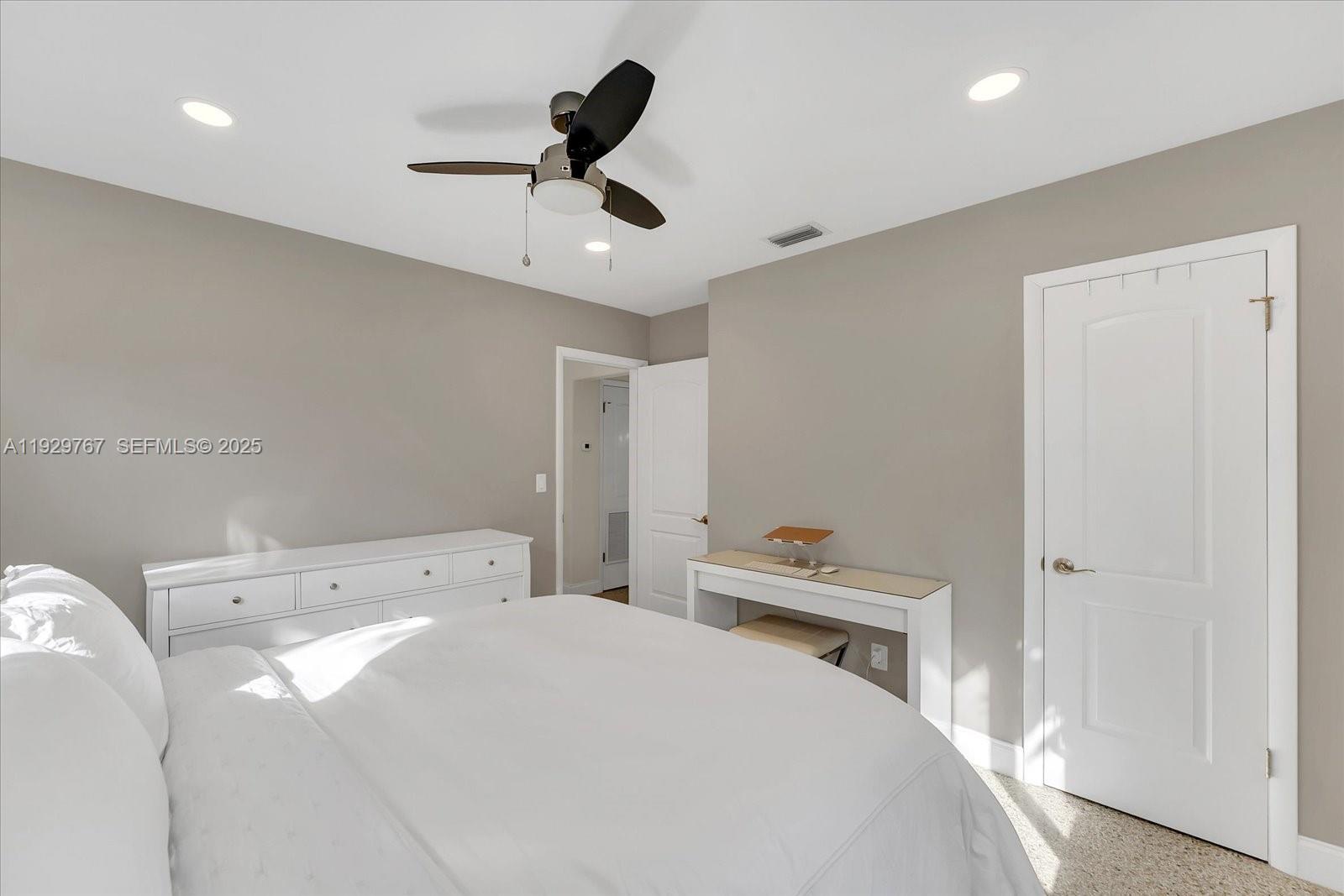 NORTH ANDREWS GARDENS - Residential