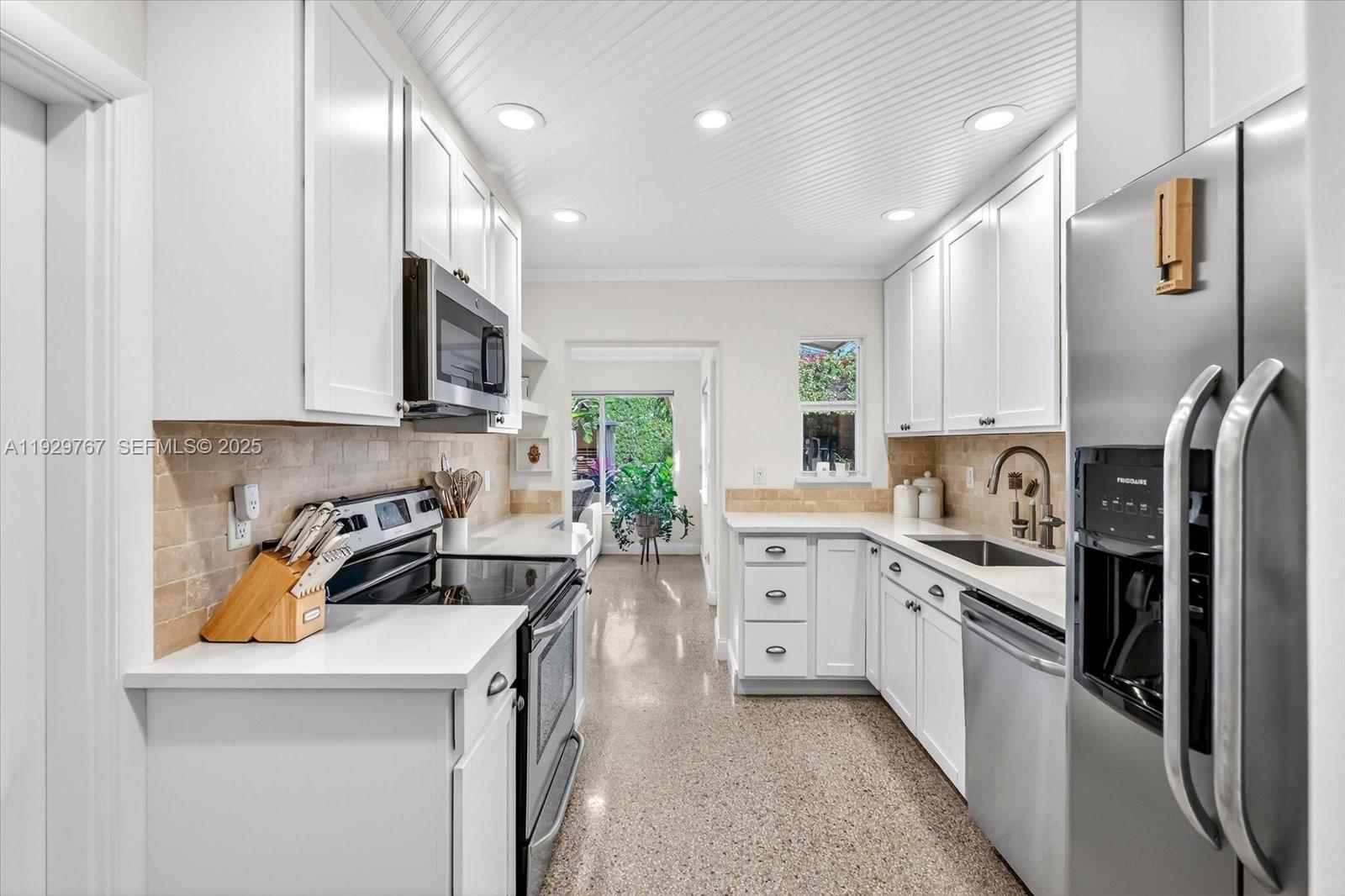 NORTH ANDREWS GARDENS - Residential