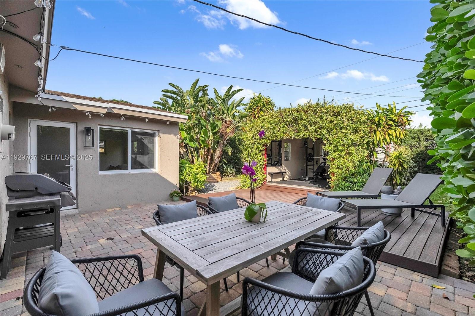 NORTH ANDREWS GARDENS - Residential