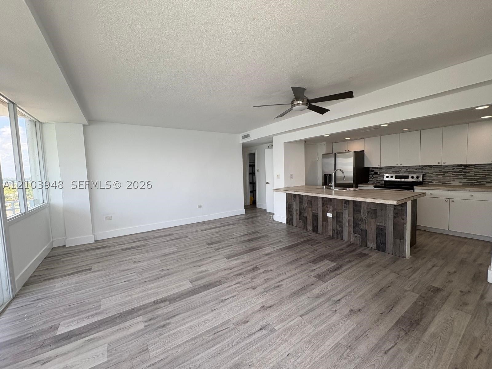 7545 E Treasure Dr 9H