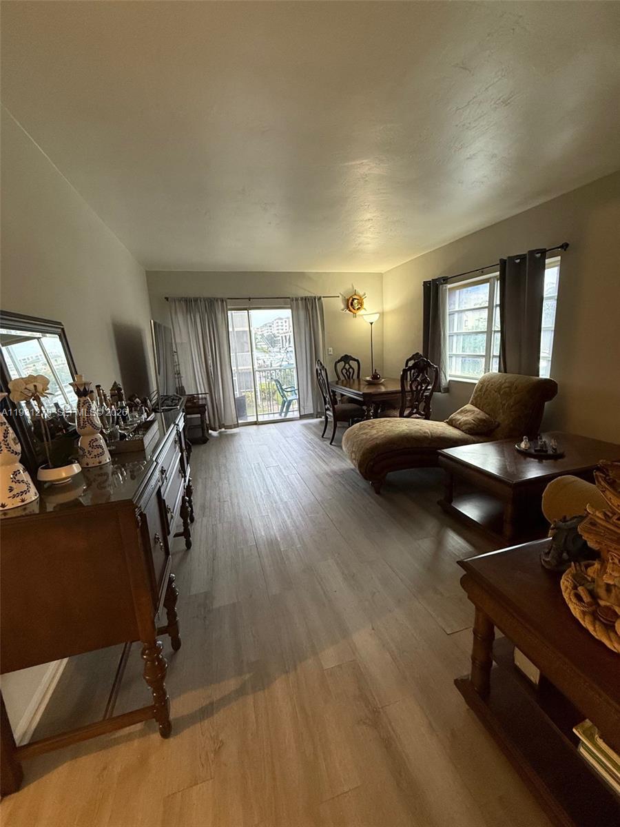 1510 SE 15th St 210