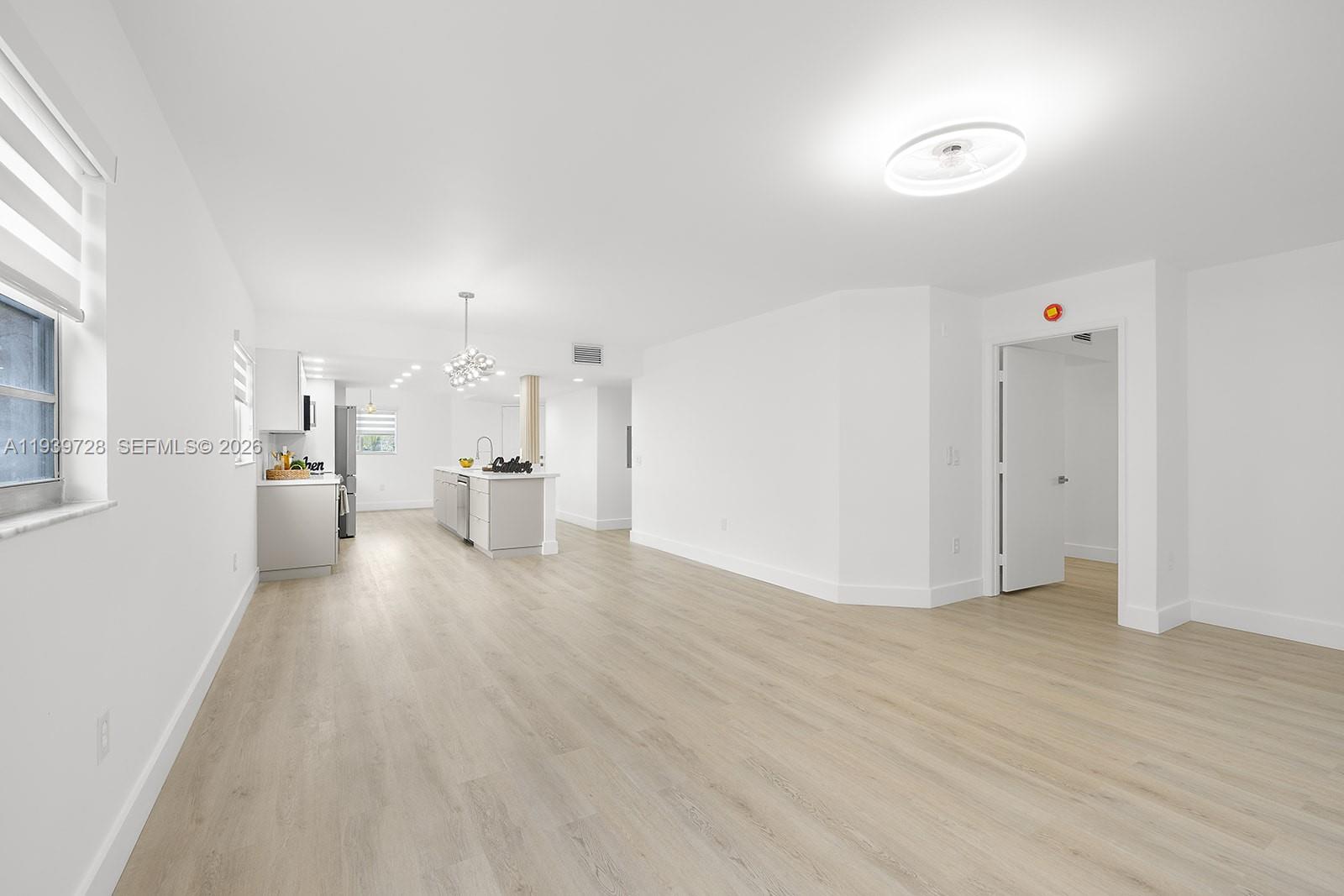 IVANHOE EAST AT CENTURY V - Residential