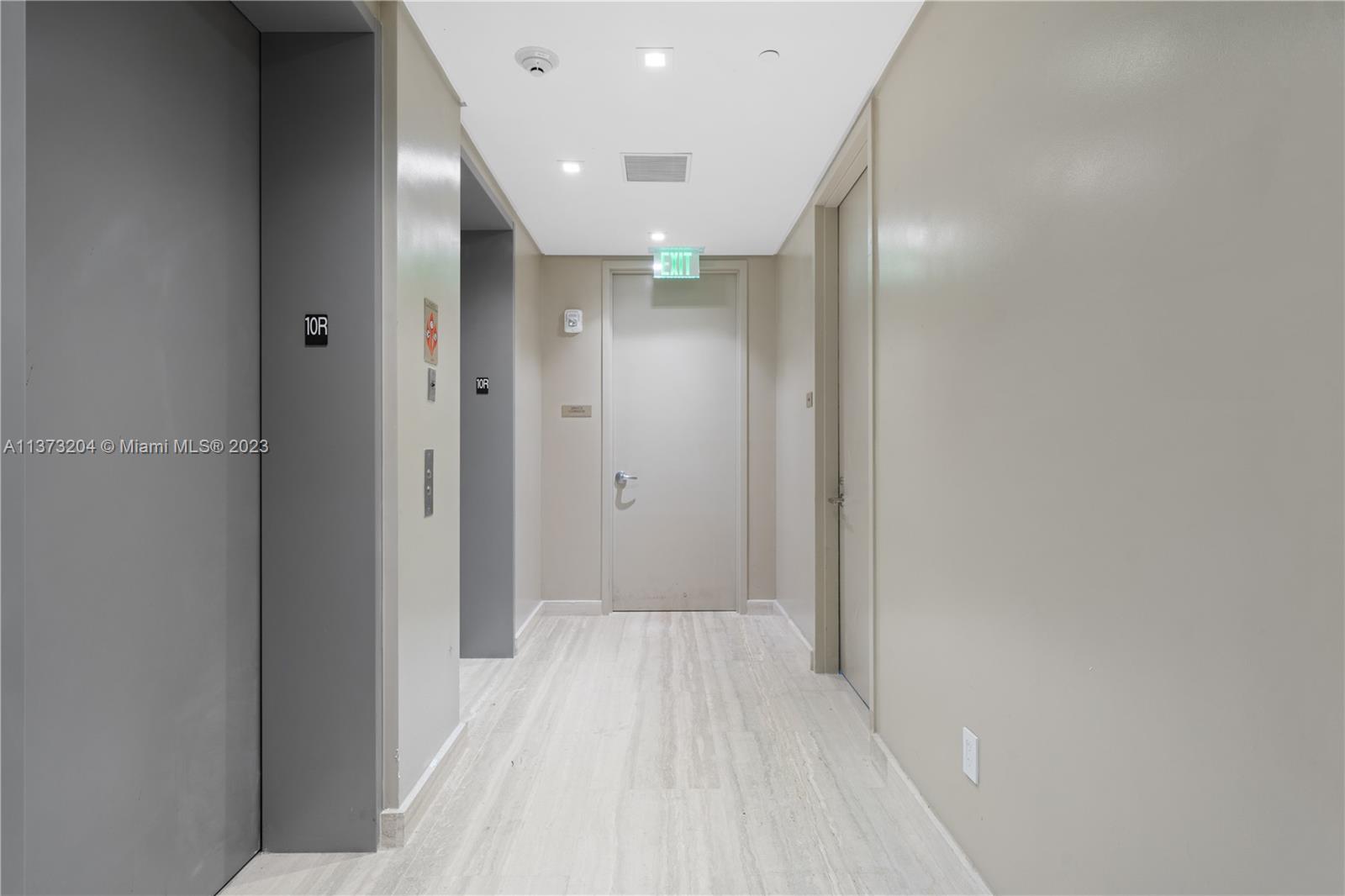 18975 COLLINS CONDO - Residential