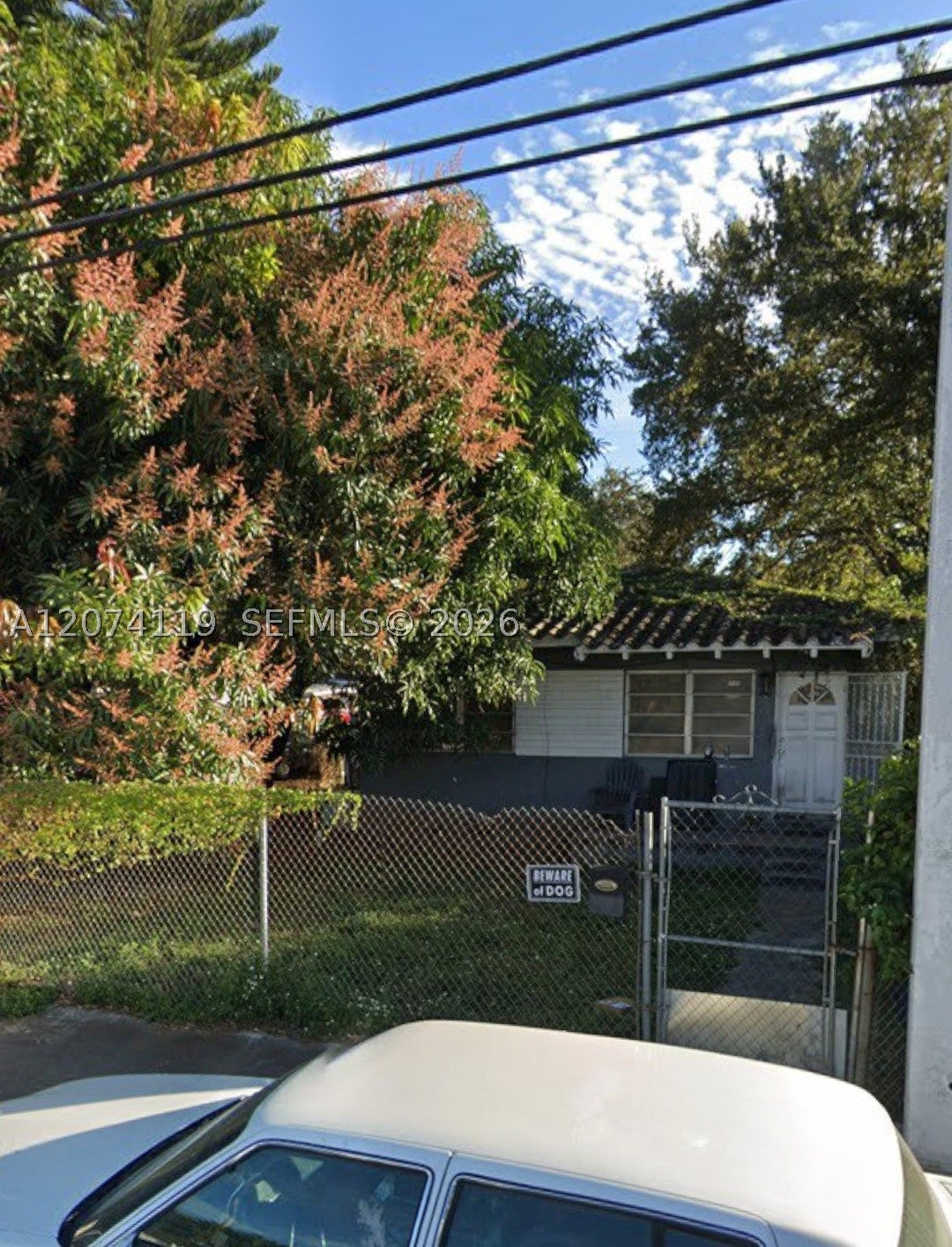3300 NW 50th St