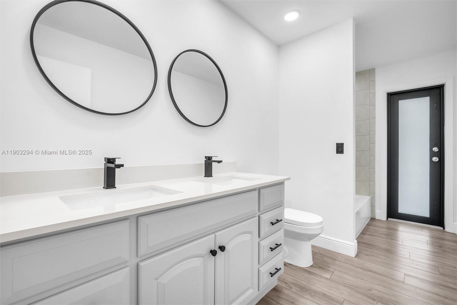 PONDEROSA - Residential Lease