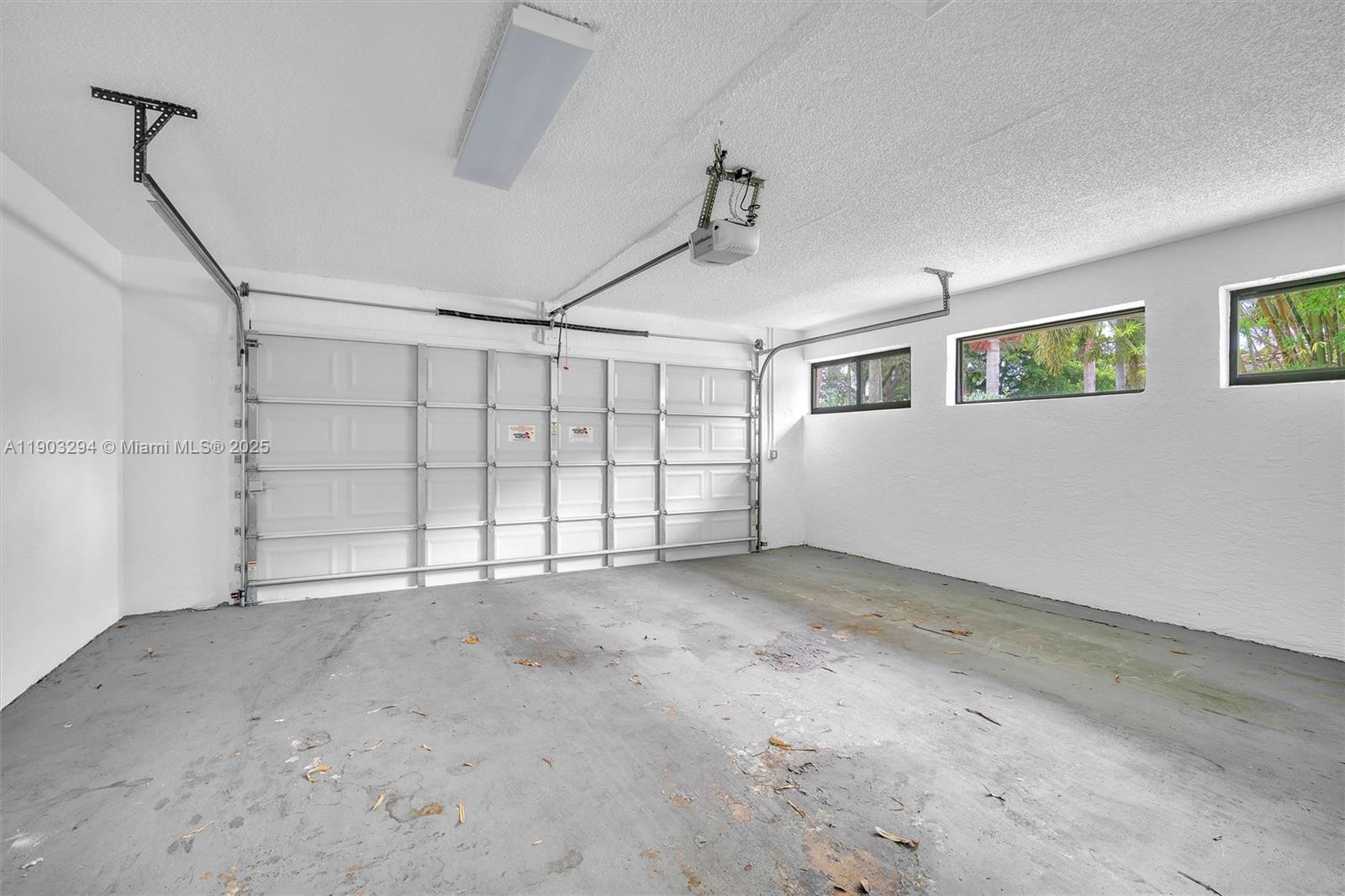 PONDEROSA - Residential Lease