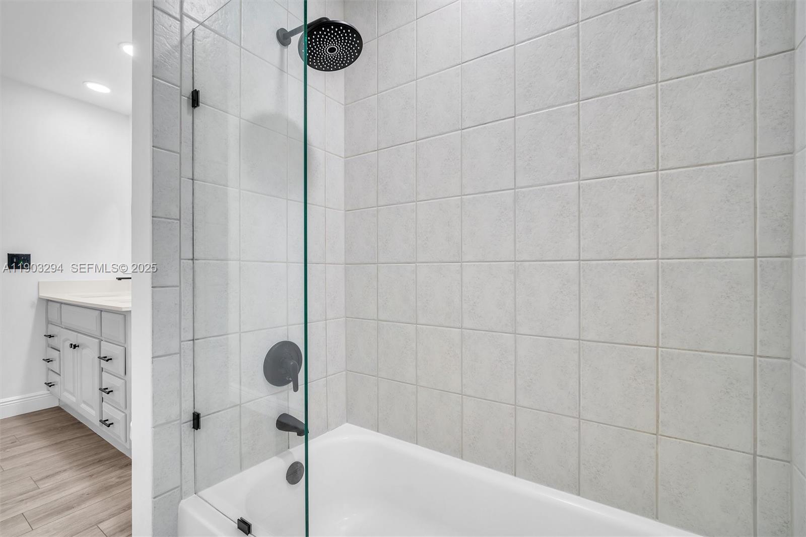 PONDEROSA - Residential Lease