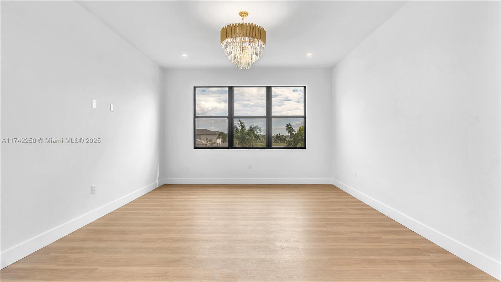 Lotus Palm - Residential Lease