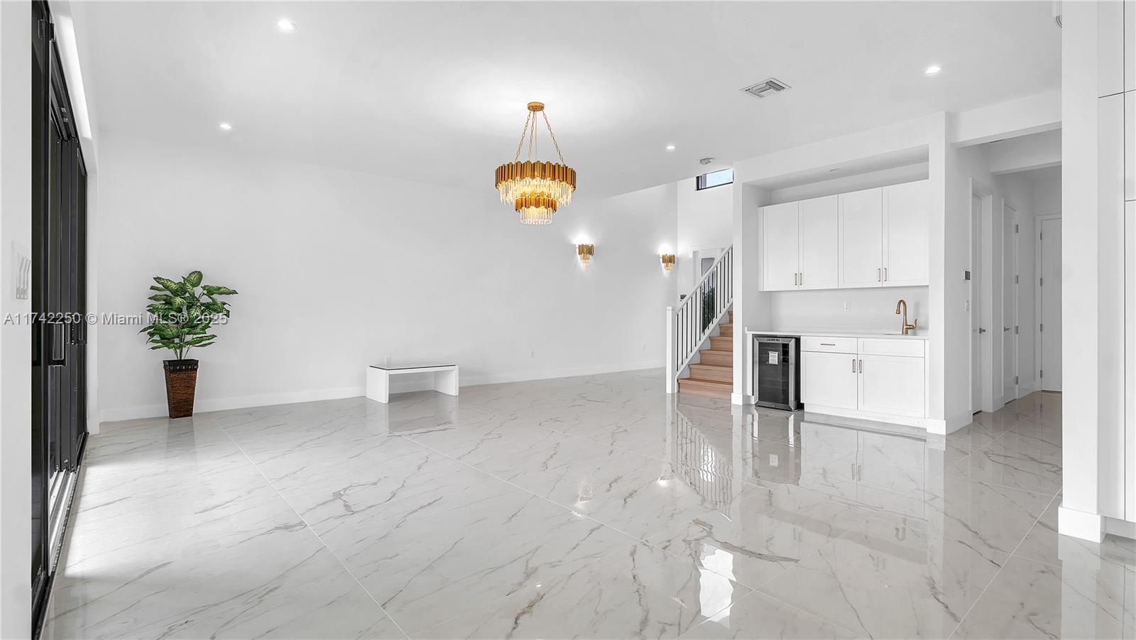 Lotus Palm - Residential Lease