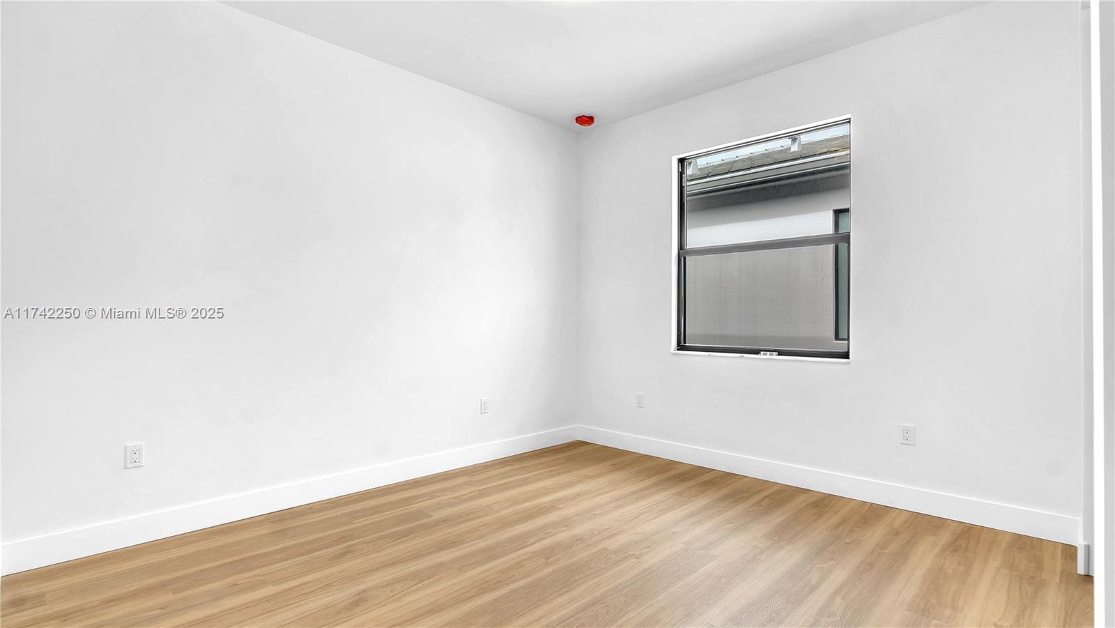 Lotus Palm - Residential Lease