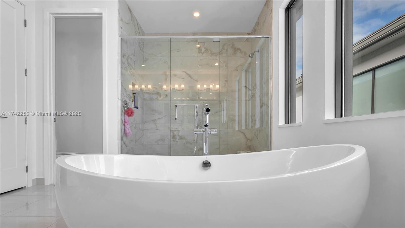 Lotus Palm - Residential Lease