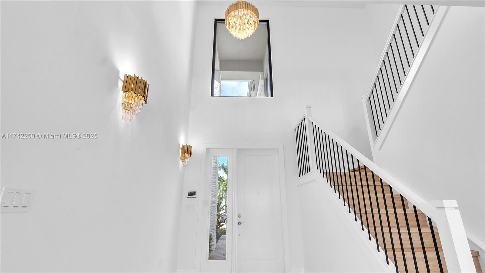 Lotus Palm - Residential Lease