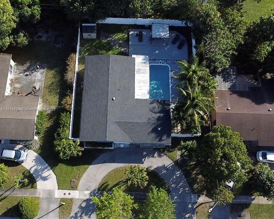 LAUDERDALE LAKES WEST GAT - Residential Lease