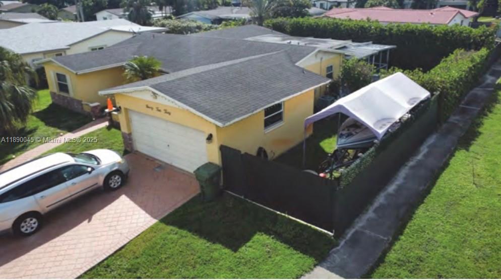 RAINBOW LAKES - Residential