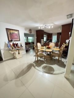 RAINBOW LAKES - Residential