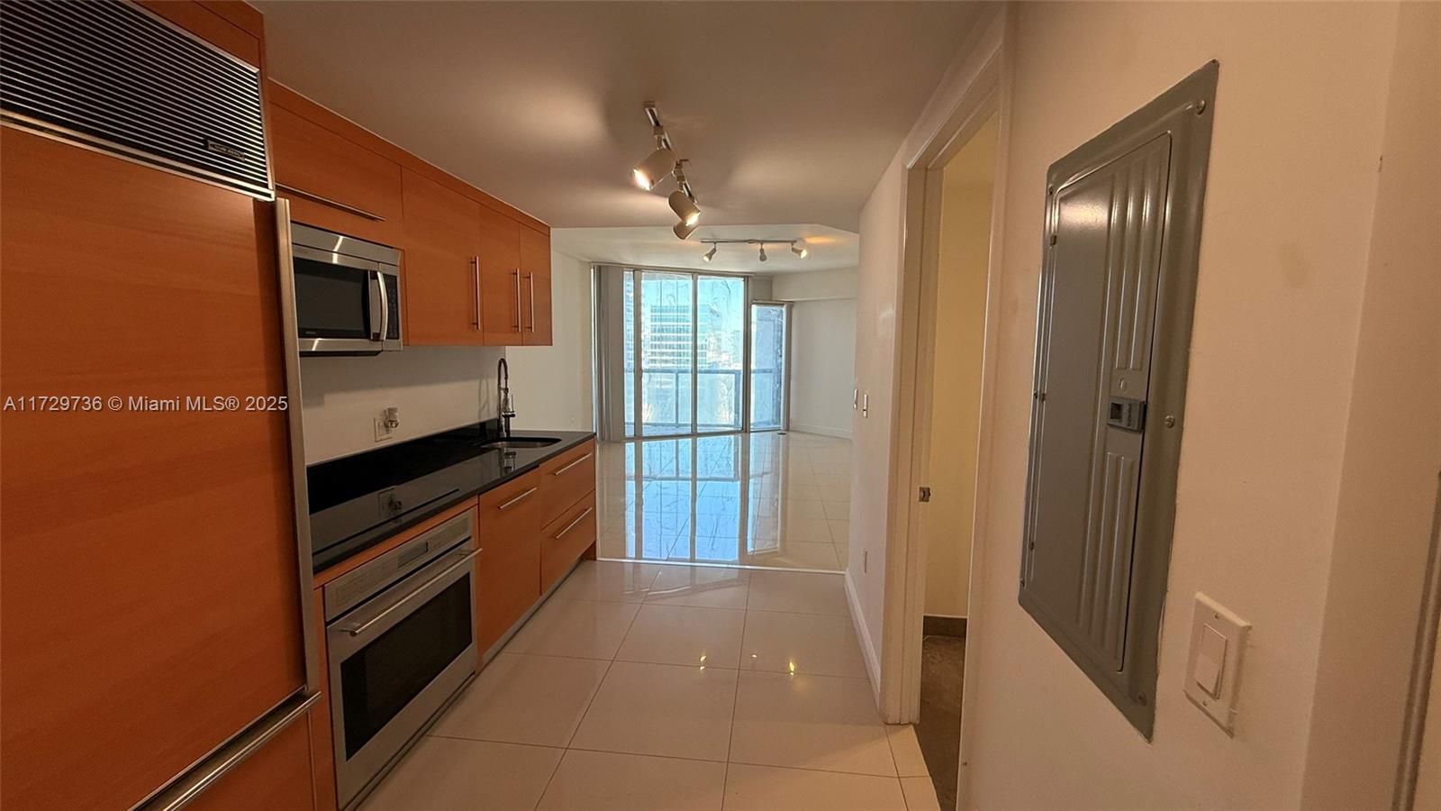 Rental Property at 475 Brickell Ave 4408, Miami, Broward County, Florida - Bathrooms: 1  - $2,690 MO.