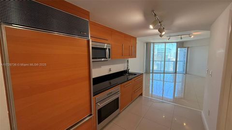 475 Brickell Ave 4408 Miami FL 33131