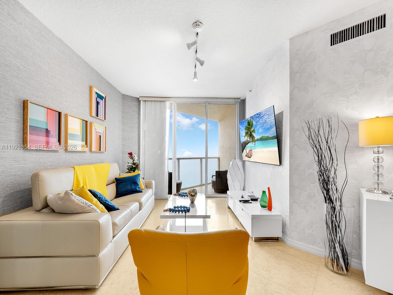 LA PERLA CONDO - Residential