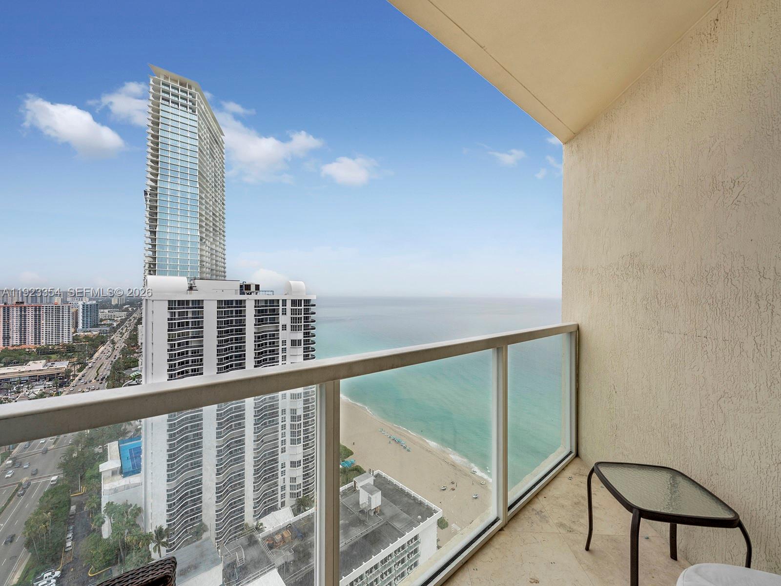 LA PERLA CONDO - Residential