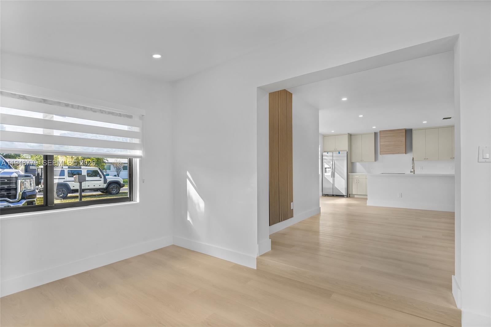 PINE TREE MANOR SEC 3 - Residential