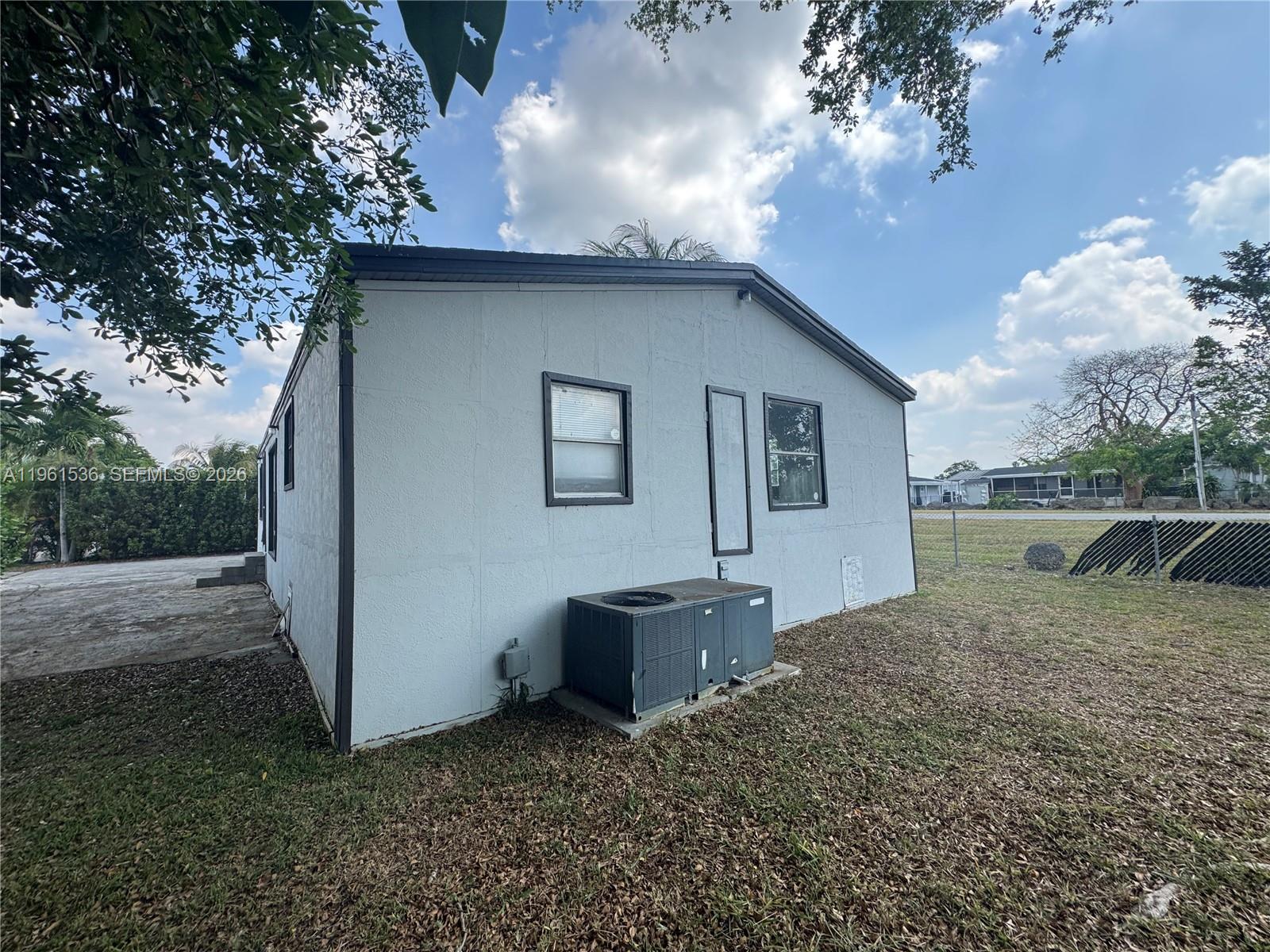 19800 SW 180th
