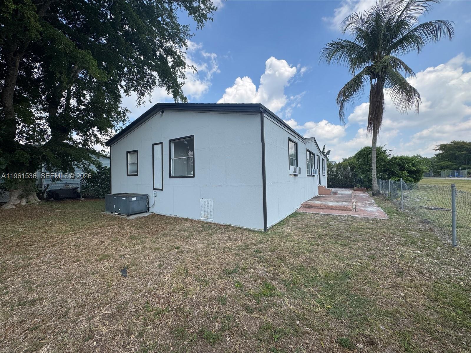 19800 SW 180th