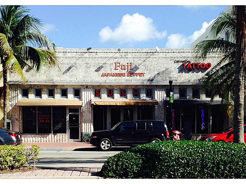 Nearly 6,000 SF prime restaurant/retail building in major South Beach commercial corridor with exciting restaurants and nightclubs. Property offers 2,260+/- SF retail space rented month-to-month plus 3,600+/- built-out restaurant (currently vacant); comme rcial kitchen with grease trap, fire suppression system and walk-in freezer. Great opportunity for owner/user or investor on high-traffic Washington Avenue. City currently working on new Master Plan which may increase development potential. BRING OFFERS